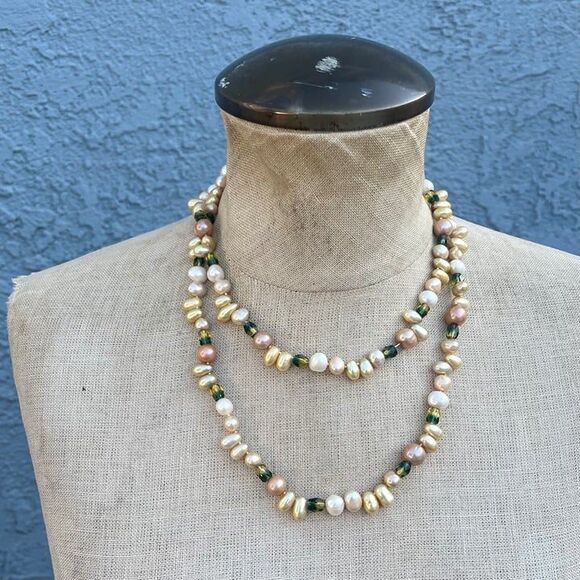 Vintage Yellow Pearl Necklace Long Beaded Statement Jewelry - Picture 11 of 11